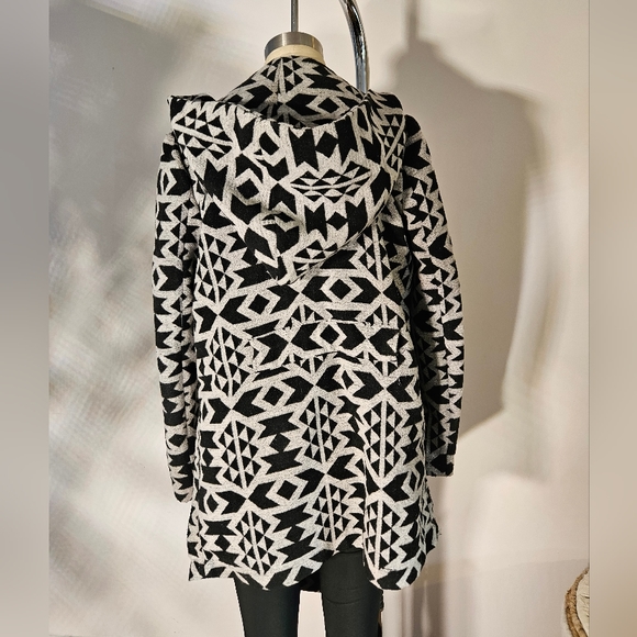 BB Dakota wrap jacket - Picture 3 of 4